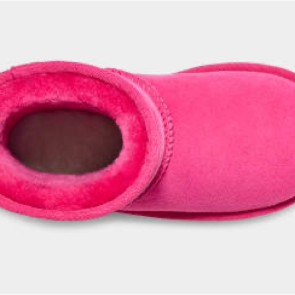UGG Kids’ Classic II Boot - Picture 5 of 6